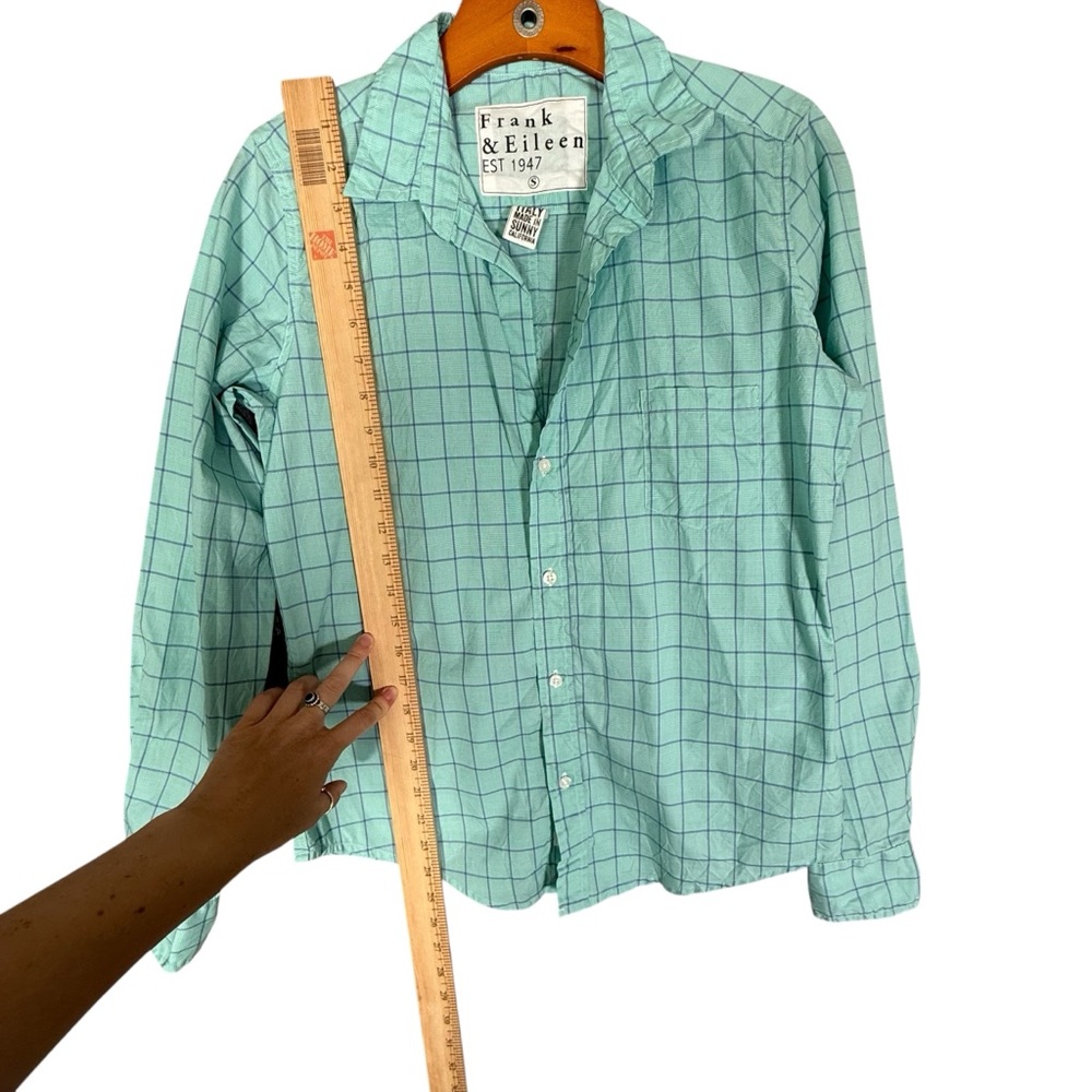 Frank & Eileen Barry Button Down Shirt Cyan Blue Plaid Crinkle Top 100% Cotton S - Picture 5 of 9